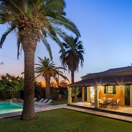 Villa Angelos Acharavi  Exteriör bild