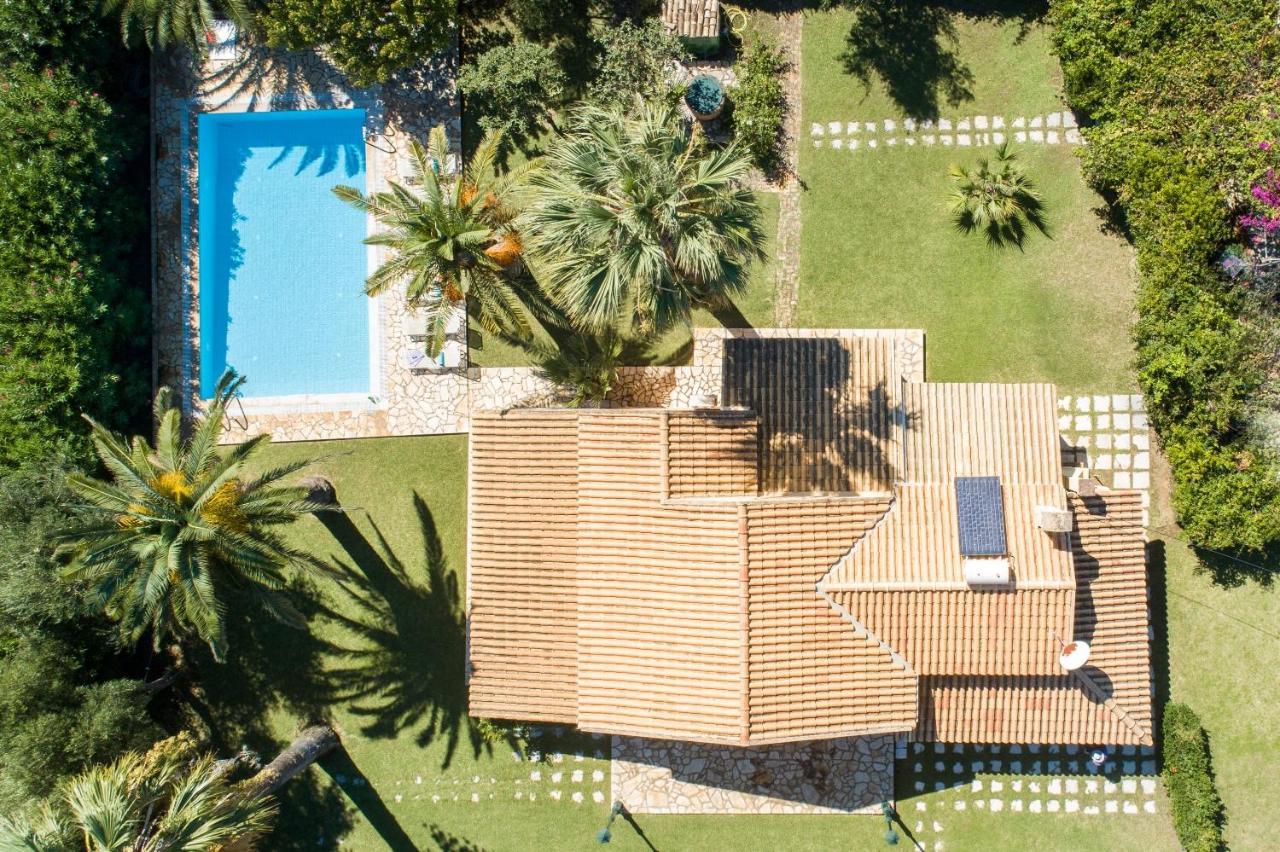 Villa Angelos Acharavi  Exteriör bild