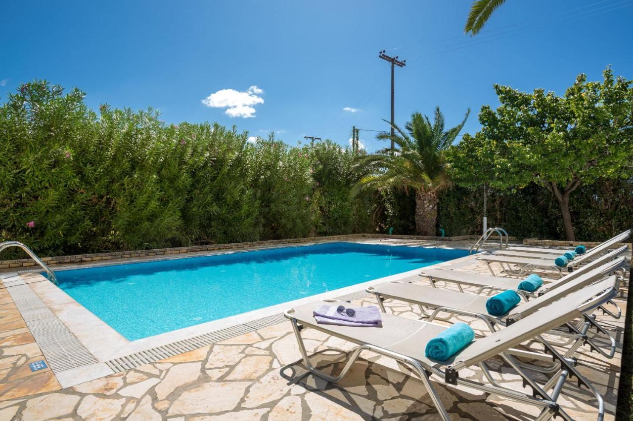 Villa Angelos Acharavi  Exteriör bild